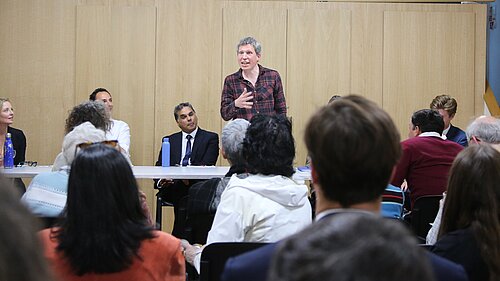 Tom Simon giving a speech