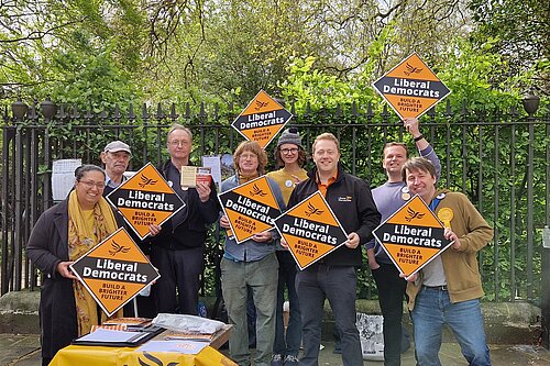 Lib Dems Campaigning for Fair Votes by Russell Square